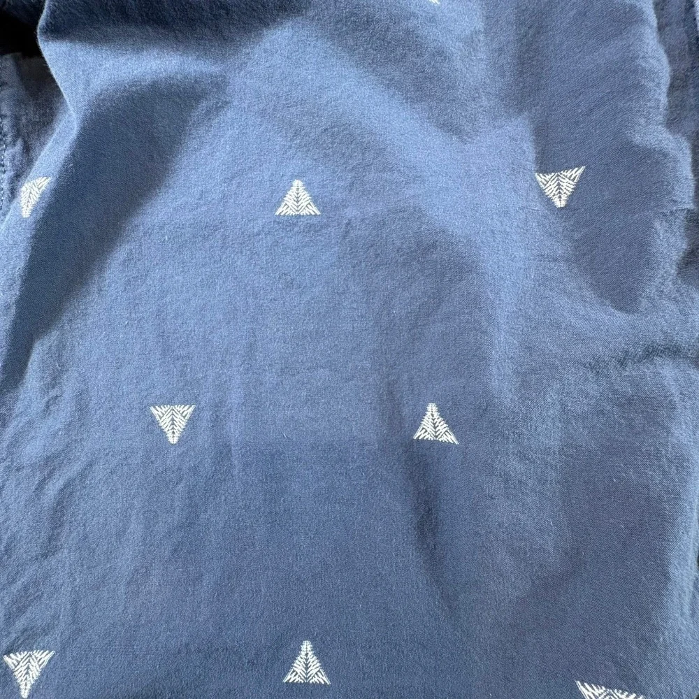 The North Face Button Down Shirt Mens Small Blue Geometric Tree NF0A48V9